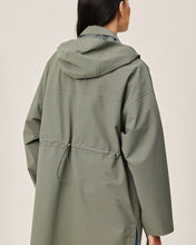 Load image into Gallery viewer, ROBERTE RAIN JACKET
