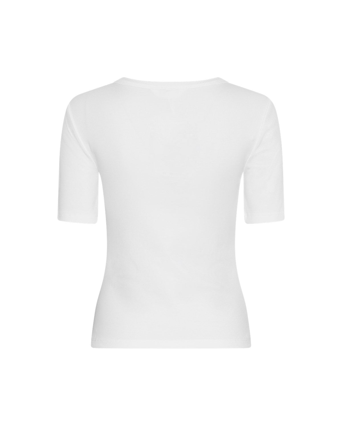 MSCH | BETRINA RIB 2/4 TEE

Our Basics collection "Betrina" has gotten a new addition in the form of this slim fitted, ribbed t-shirt with short sleeves and a round neckline which makes it an essential part of any wardrobe.

Fitting :&nbsp;This t-shirt has a slim fit.

Composition :&nbsp;66% TENCEL™ Lyocell fibers, 27% Cotton &amp; 7% Elastane
