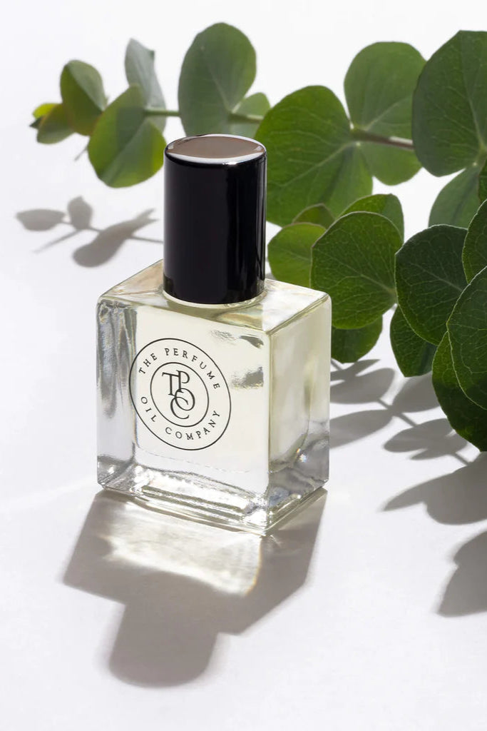 The Perfume Oil Company Gypsy is inspired by Gypsy Water (Byredo).&nbsp;

A Unisex Woody Aromatic fragrance

Notes of Bergamot, Lemon Incense, Orris, Amber &amp; Sandalwood Vanilla

10ml