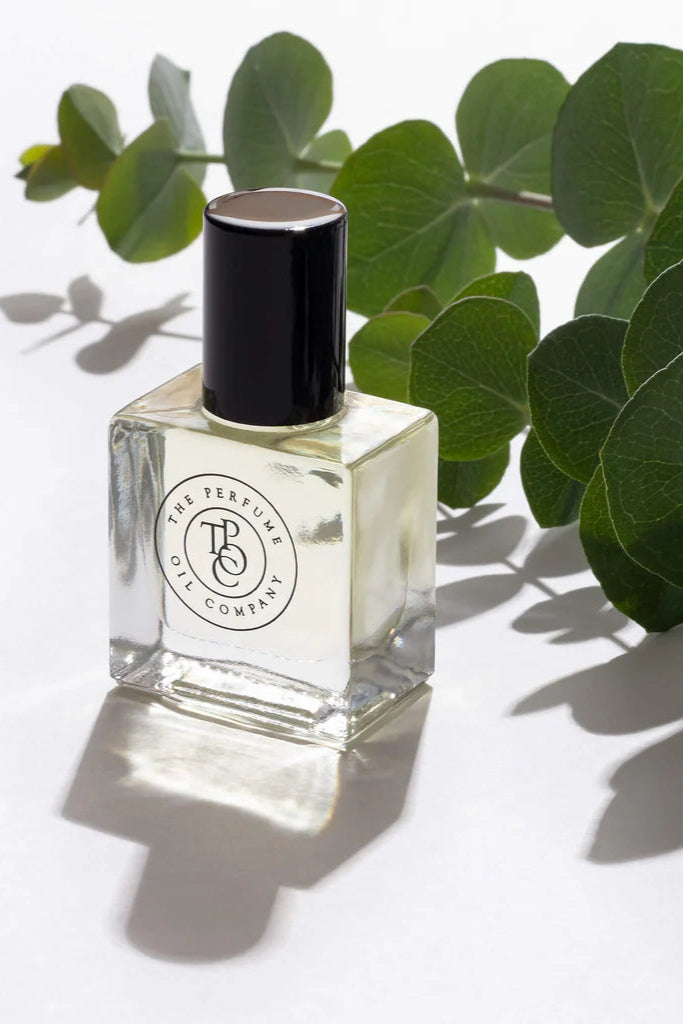 The Perfume Oil Company Rouge is inspired by Baccarat Rouge 540 from (Maison Francis Kurkdijan)

A sophisticated, Oriental Floral - sweet and woody

Notes of Saffron, Jasmine, Amberwood, Fir Resin and Cedar.

10ml