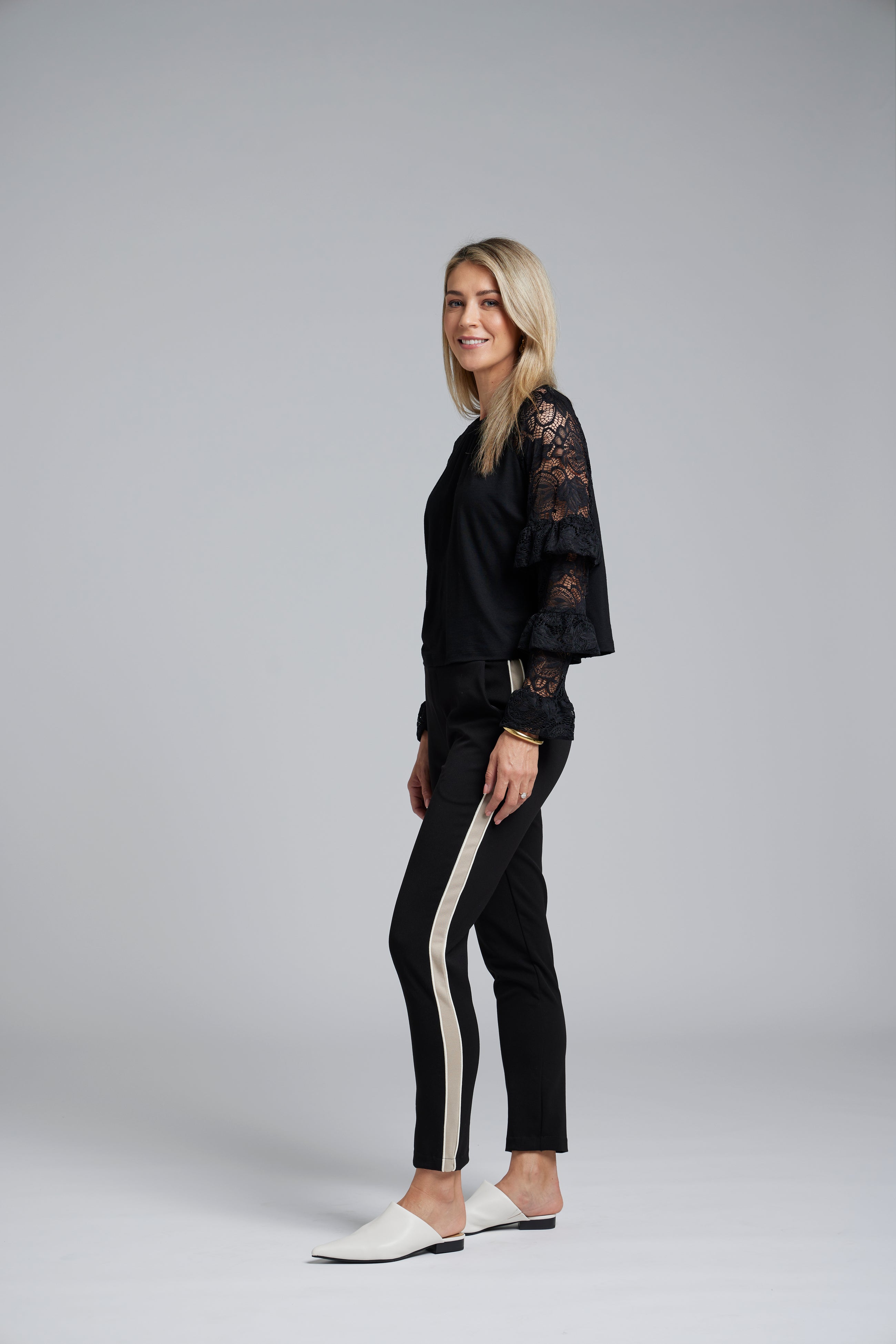 The NES Lilly Piped Pant by N-E-S – a 7/8 straight leg pant with contrast piping, soft stretch fabric and sport-luxe detailing. Comfortable, polished and NZ made.