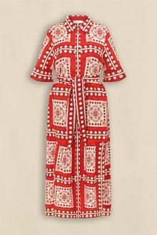 ZOE KRATZMANN | OASIS DRESS
crafted in linen, the oasis dress features a tiered skirt adding movement to the relaxed silhouette. A self tie belt and shell buttons running down the front allow for versatile styling options, making this piece the perfect travel companion. a European-inspired motif in bold red and white, alive with colour and vibrance.
100% linen
feminine silhouette
zk exclusive scarf print&nbsp;
wide fabric self tie belt
shell buttons&nbsp;
tiered skirt
softly fluted cuff on sleeve 