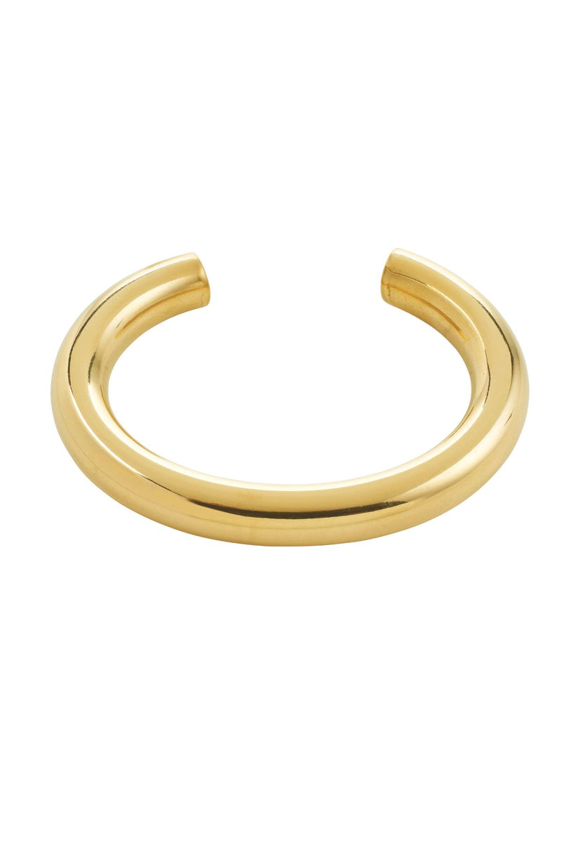PILGRIM | PHASE RECYCLED BRACELET
Gold-plated bangle with classic design.
Chunky bangle.
Measures 18 cm in circumference
Waterproof finish for lasting shine
Crafted from 99% recycled materials

Composition: 99% Recycled Stainless steel, 1% Plating