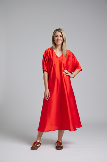 The N-E-S Remi Dress – a floaty chiffon maxi with kimono sleeves, V neckline and soft movement. Designed to layer over a N-E-S Lattice Slip. Made in NZ.