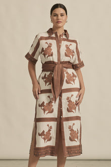 The roam dress is cut in airy linen, finished with thoughtful trim and a side split for relaxed movement. With an exclusive print crafted in luxurious and timeless mocha hues this makes the roam dress perfect for resort styling or everyday luxury.

crisp collar and covered placket deliver refined finish
custom zk exclusive coffee collage print
wide self-tie belt for tailored shape
side split and relaxed fit offer comfort and movement
finished hem and sleeve trim for elevated detail
vacation-ready and trans-