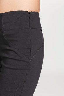 The NES Skinnie Minnies Pant is your go-to for sleek, everyday style with a modern edge. Crafted from the same super stretchy twill fabric you love, these pants are all about a flattering fit and effortless comfort. Featuring a cigarette-style slim leg, flat waistband, and a concealed side seam zip, the Skinnie Minnies offer a streamlined silhouette that's both polished and wearable.