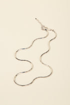 ALTA JEWELLERY | TWISTED CHAIN NECKLACE
Add texture and elegance to any outfit with the Alta Twisted Chain Necklace. Crafted in sterling silver or sterling silver with 18k gold vermeil, this beautifully twisted chain catches the light from every angle, offering subtle shimmer and modern sophistication.